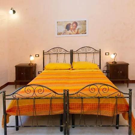 Li Cuti Bed & Breakfast *