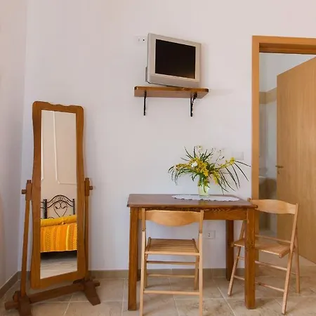 Bed & Breakfast Li Cuti Tiggiano